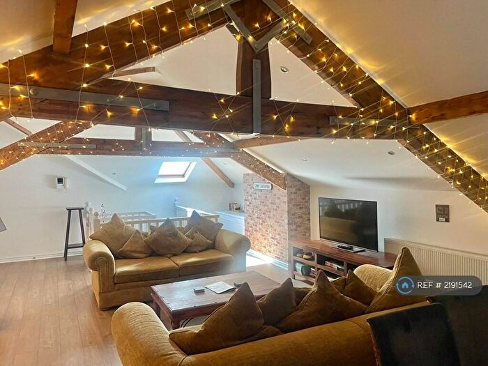 23 Bedroom Flat To Rent In Westcliffe Road, Southport, PR8