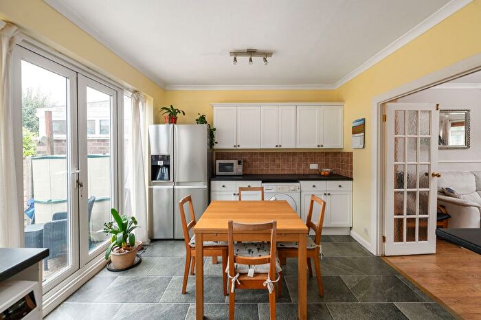 3 Bedroom Terraced House For Sale In Nutfield Road, Merstham, RH1