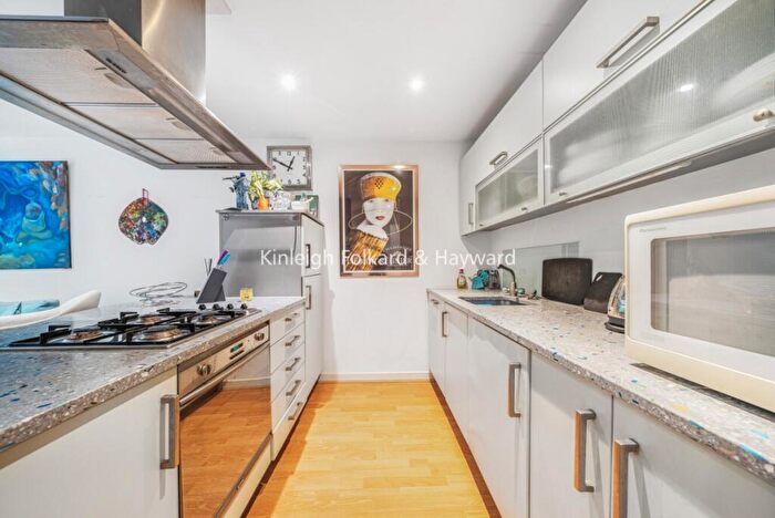 1 Bedroom Flat To Rent In Barnsbury Grove, London, N7