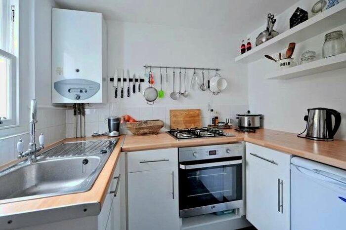 1 Bedroom Flat To Rent In Chandos Road, Redland, Bristol, BS6