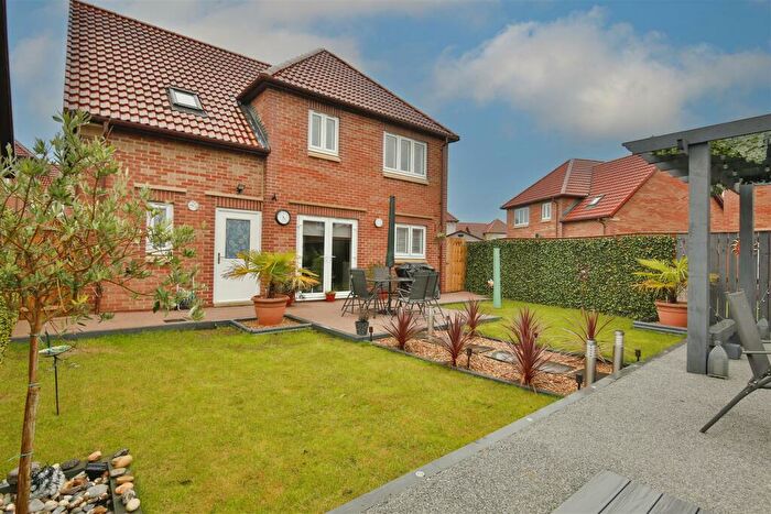 4 Bedroom Detached House For Sale In Invention Row, Darlington, DL2