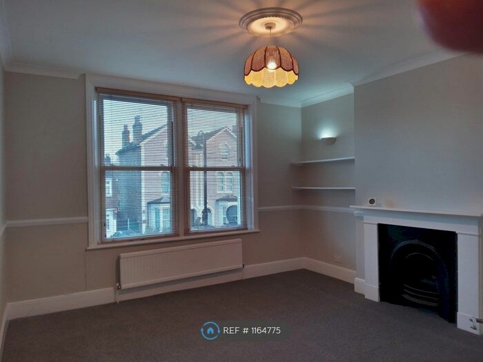 1 Bedroom Flat To Rent In Outram Road, Croydon CR0