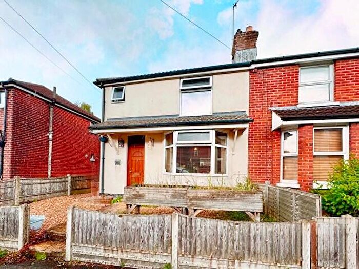 3 Bedroom House To Rent In Percy Road, Southampton, SO16