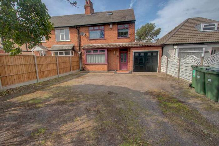 3 Bedroom Semi-Detached House To Rent In Hinckley Road, , Leicester, LE3