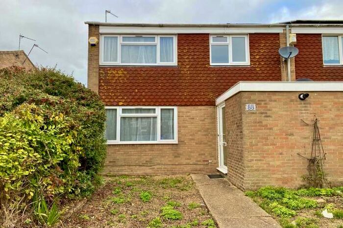 3 Bedroom Terraced House To Rent In Foxglove Road, Eastbourne, BN23