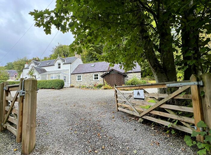 2 Bedroom Detached Villa For Sale In Dunollie House & Byre, Milton, Drumnadrochit, IV63