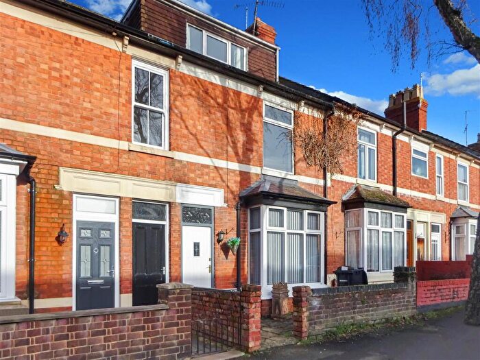 3 Bedroom Terraced House To Rent In Hawthorn Road, Kettering, NN15