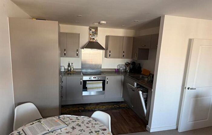 1 Bedroom Flat To Rent In Saxon House Belvedere, DA17