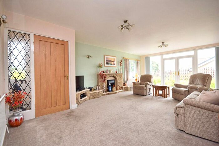 2 Bedroom Garage / Parking For Sale In Whalley Road, Langho, Blackburn, BB6