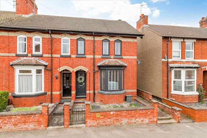 3 Bedroom End Of Terrace House For Sale In Hinwick Road, Wollaston, NN29