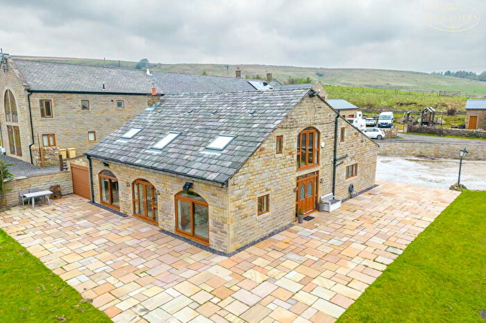 4 Bedroom Detached House For Sale In Coal Pit Road, Smithills, Bolton, BL1