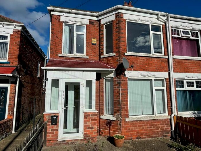 3 Bedroom End Of Terrace House To Rent In Sutton Road, Hull, Yorkshire, HU6