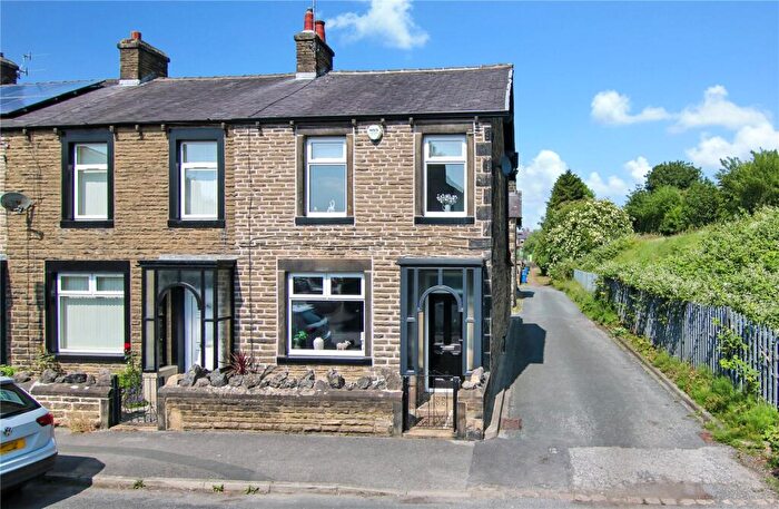 3 Bedroom End Of Terrace House For Sale In East Castle Street, Skipton, BD23