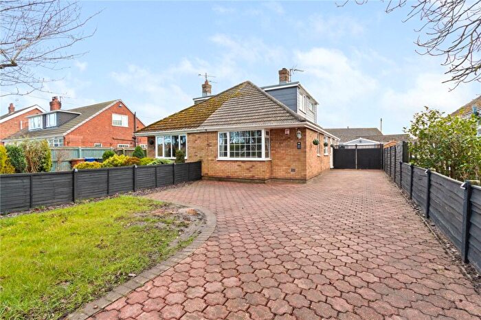 3 Bedroom Semi-Detached House For Sale In Barnoldby Road, Waltham, North East Lincs, DN37
