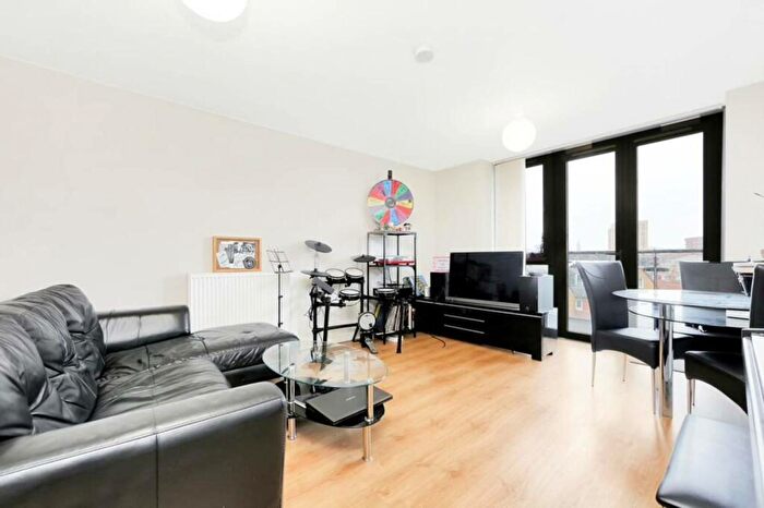 2 Bedroom Flat To Rent In Repton Street, Limehouse, London, E14