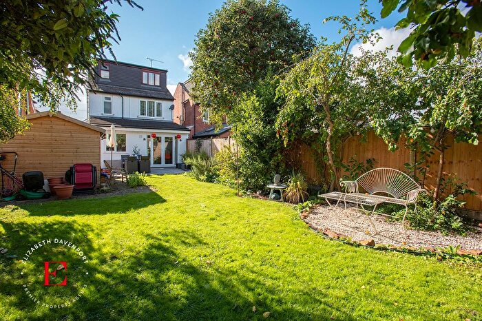 4 Bedroom Detached House For Sale In Bertie Road, Kenilworth, CV8