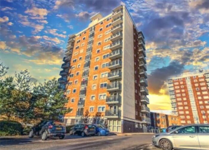 2 Bedroom Apartment To Rent In Lakeside Rise, Blackley, Manchester, M9