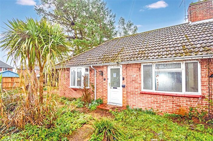 2 Bedroom Terraced Bungalow For Sale In Lowry Cole Road, Norwich, NR6