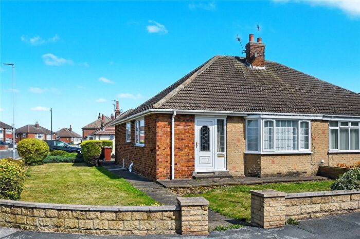 2 Bedroom Bungalow For Sale In Ringway, Garforth, Leeds, West Yorkshire, LS25