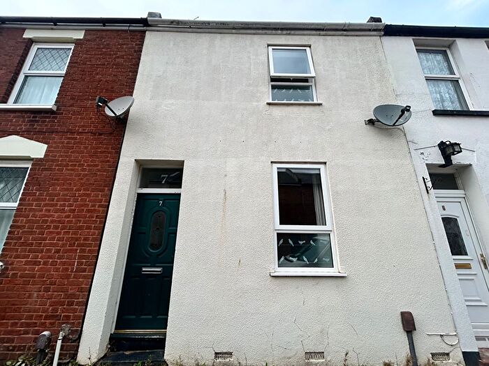 2 Bedroom Terraced House To Rent In Courtenay Road, Exeter, EX2