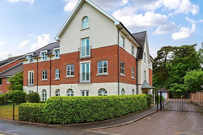 1 Bedroom Apartment To Rent In Camberley, GU15