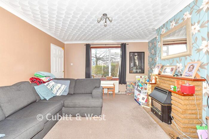 3 Bedroom Terraced House For Sale In St. Christopher's Road, Havant, Hampshire, PO9