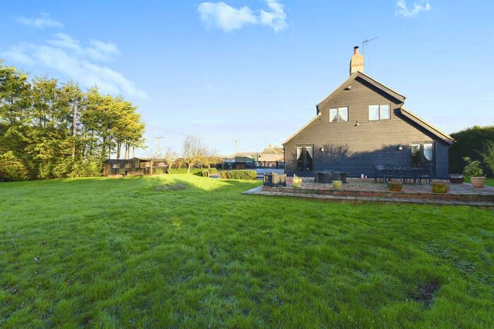 6 Bedroom Detached House For Sale In Forty Foot Bank, Ramsey, Huntingdon, PE26