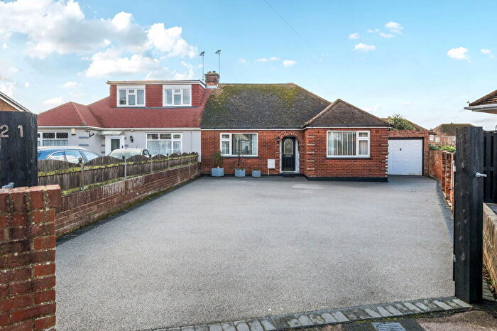 3 Bedroom Semi-Detached Bungalow For Sale In Fir Tree Close, Ramsgate, CT11