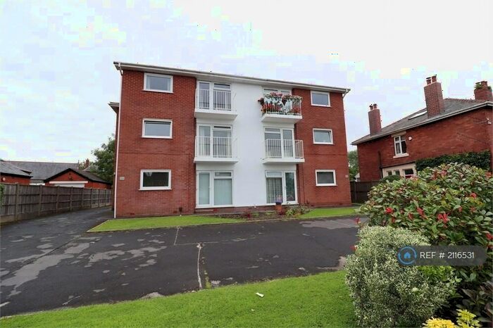 2 Bedroom Flat To Rent In Fulwood, Preston, PR2