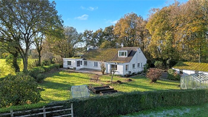 5 Bedroom Bungalow For Sale In Kentisbeare, Cullompton, Devon, EX15
