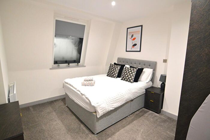 1 Bedroom Apartment To Rent In George House, George Street, Hull, HU1