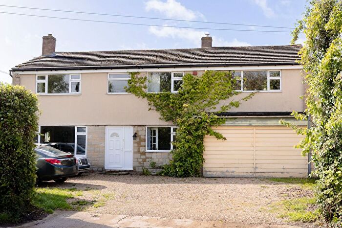 6 Bedroom Detached House For Sale In Fencott, Kidlington, OX5