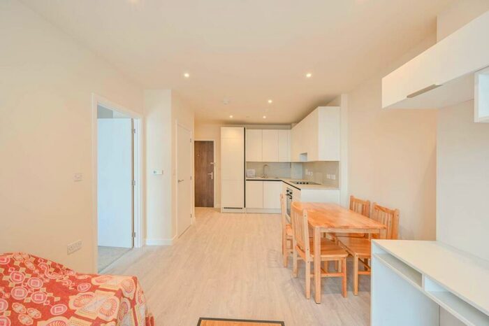 1 Bedroom Flat To Rent In Henry Strong Road, Harrow, HA1