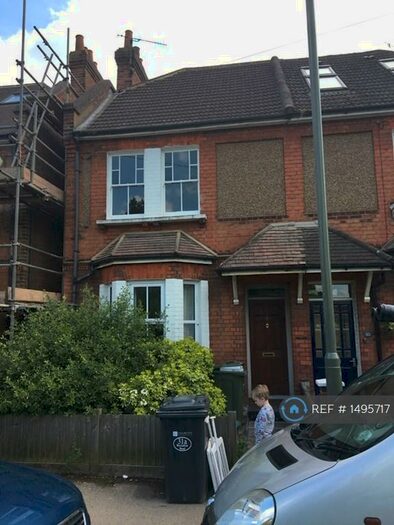 1 Bedroom Flat To Rent In Recreation Road, Guildford, GU1