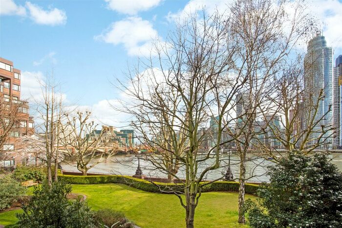 4 Bedroom Flat For Sale In Grosvenor Road, London, SW1V
