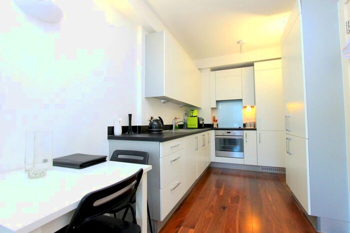 1 Bedroom Flat To Rent In Brighton Belle, Brighton, BN1