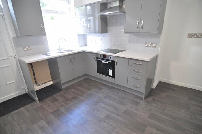 2 Bedroom House To Rent In Blythe Street, Wombwell, S73