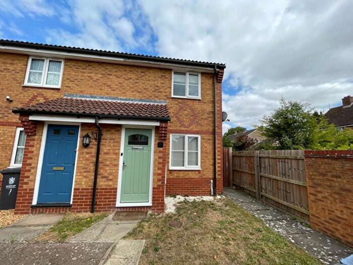 2 Bedroom End Of Terrace House To Rent In Kefford Close, Bassingbourn, Royston, SG8