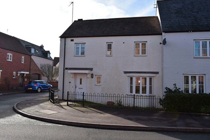 3 Bedroom End Of Terrace House To Rent In Amis Way, Trinity Mead, Stratford-upon-Avon, CV37