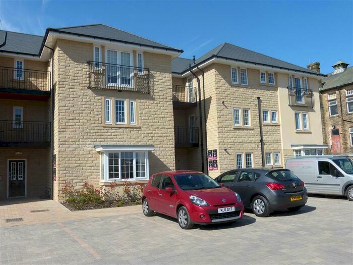 2 Bedroom Apartment To Rent In Norwood Drive, Menston, LS29