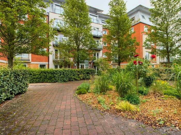 2 Bedroom Flat To Rent In Winterthur Way, Basingstoke, RG21