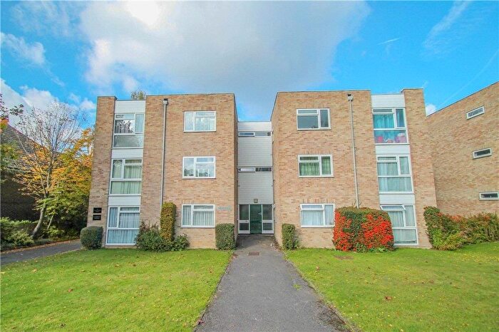 2 Bedroom Flat To Rent In Upper Gordon Road, Camberley, GU15