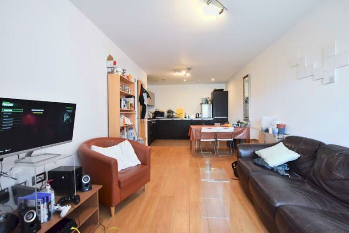 3 Bedroom Apartment To Rent In Lock House, Oval Road, London, NW1