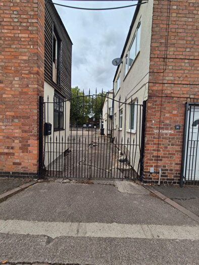 1 Bedroom Flat To Rent In Abbey Lane, Leicester, LE4