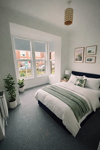 1 Bedroom Flat To Rent In Loughborough Road, West Bridgford, NG2