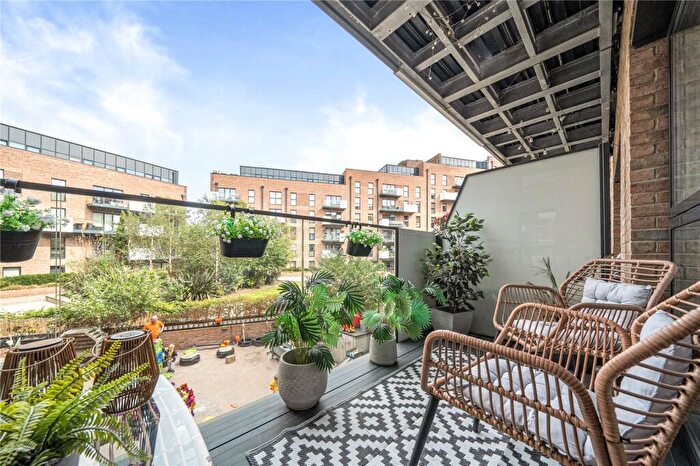 1 Bedroom Flat For Sale In Station Approach, Sydenham, London, London, SE26