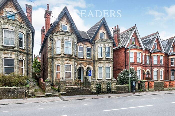 1 Bedroom Flat To Rent In York Road, Guildford, GU1