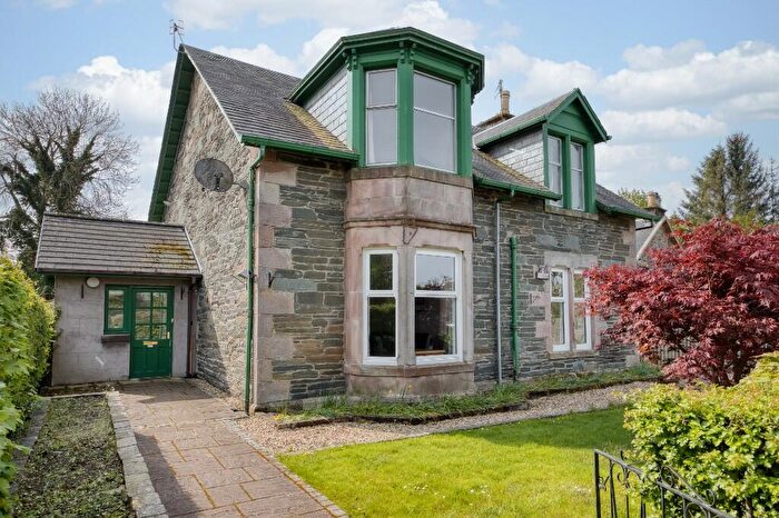 3 Bedroom Character Property For Sale In Hall Road, Rhu, G84