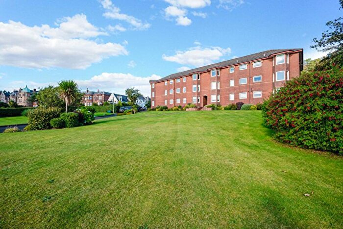 2 Bedroom Apartment To Rent In Wemyss Bay Road, Wemyss Bay, PA18