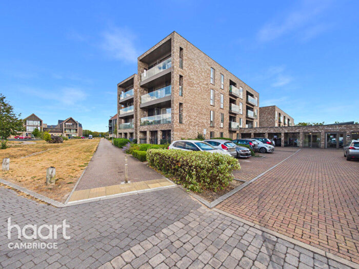 2 Bedroom Apartment For Sale In Vawser Way, Cambridge, CB2